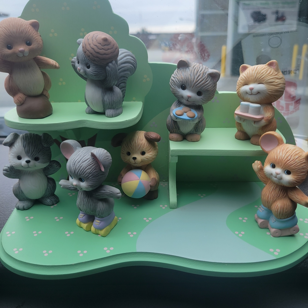 Avon Cute Critter Figurine Set - Brown, Gray, Orange